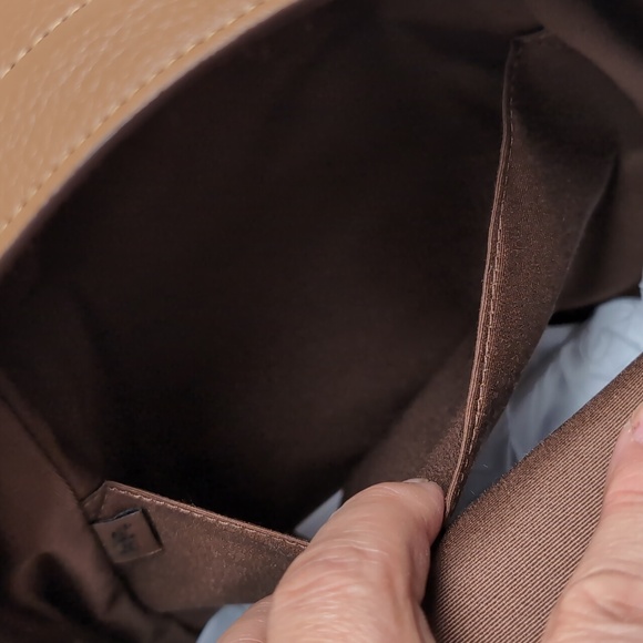 Coach 2540 Mens Refined Pebble Leather West Pack Silver/Light Saddle -Firm Price - Picture 11 of 16